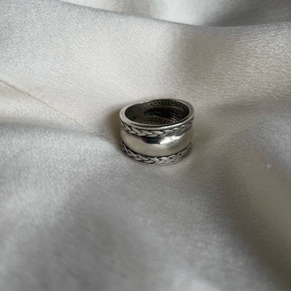Bali 925 Silver ring size 10